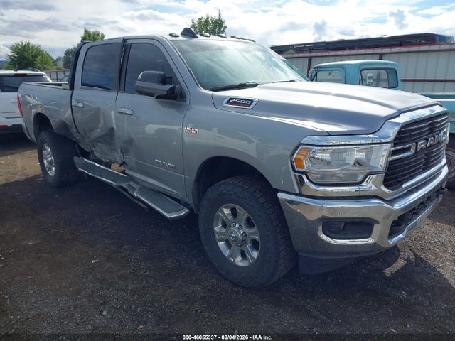 46055337 :رقم المزاد ، 3C6UR5DJ9MG531018 vin ، 2021 Ram 2500 Big Horn  4x4 6'4 Box مزاد بيع