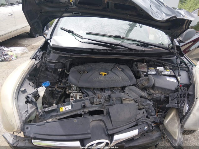 Продаж на аукціоні авто 2015 Hyundai Elantra Se, vin: KMHDH4AE9FU286147, номер лоту: 46055351