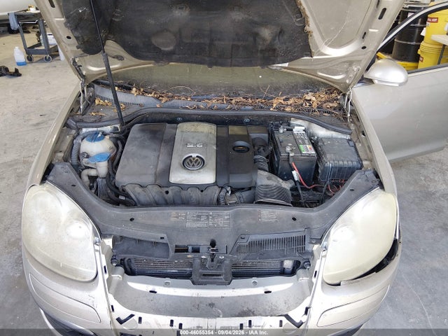 2006 Volkswagen Jetta 2.5 მანქანა იყიდება აუქციონზე, vin: 3VWRF71K06M684016, აუქციონის ნომერი: 46055354