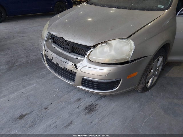 2006 Volkswagen Jetta 2.5 მანქანა იყიდება აუქციონზე, vin: 3VWRF71K06M684016, აუქციონის ნომერი: 46055354