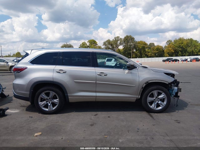 2015 Toyota Highlander Limited V6 მანქანა იყიდება აუქციონზე, vin: 5TDYKRFH8FS057941, აუქციონის ნომერი: 46055359