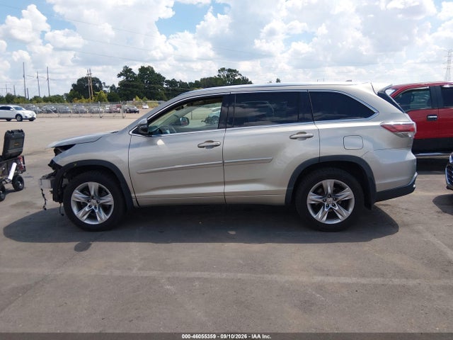 2015 Toyota Highlander Limited V6 მანქანა იყიდება აუქციონზე, vin: 5TDYKRFH8FS057941, აუქციონის ნომერი: 46055359
