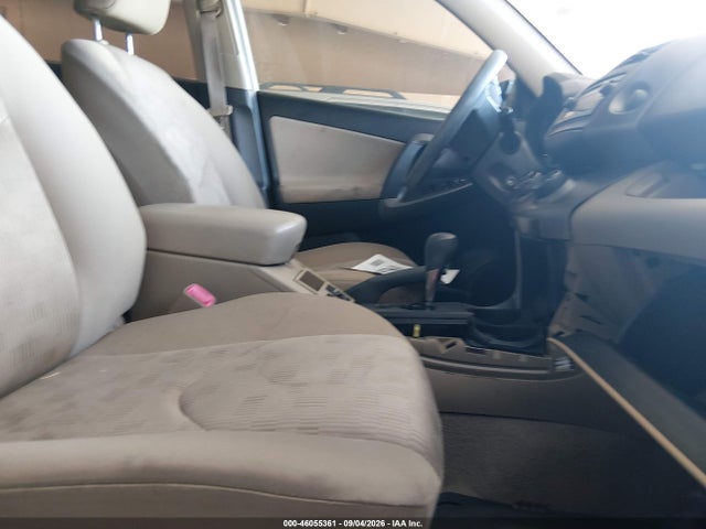 2012 Toyota Rav4 Base V6 მანქანა იყიდება აუქციონზე, vin: JTMZK4DV2CD005180, აუქციონის ნომერი: 46055361