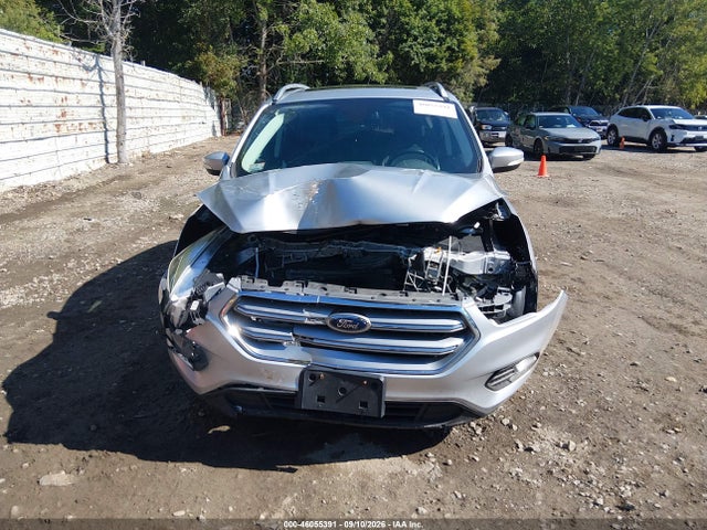 Продажа на аукционе авто 2017 Ford Escape Titanium, vin: 1FMCU9J9XHUE11487, номер лота: 46055391