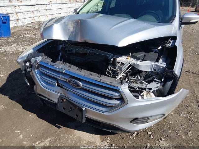 Продажа на аукционе авто 2017 Ford Escape Titanium, vin: 1FMCU9J9XHUE11487, номер лота: 46055391