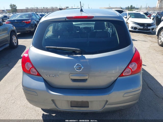 2009 Nissan Versa 1.8s მანქანა იყიდება აუქციონზე, vin: 3N1BC13E49L372313, აუქციონის ნომერი: 46055411