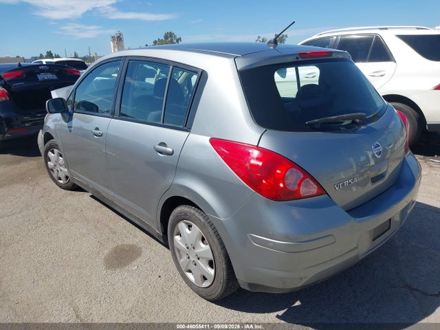 2009 Nissan Versa 1.8s მანქანა იყიდება აუქციონზე, vin: 3N1BC13E49L372313, აუქციონის ნომერი: 46055411