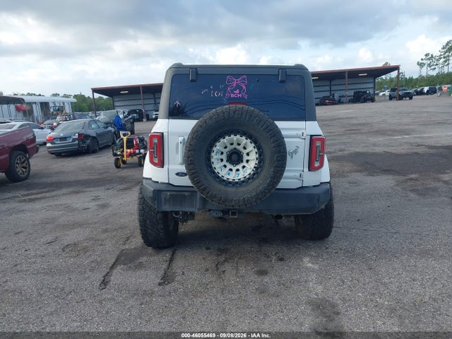 46055469 :رقم المزاد ، 1FMEE5DP0NLB71764 vin ، 2022 Ford Bronco Outer Banks مزاد بيع