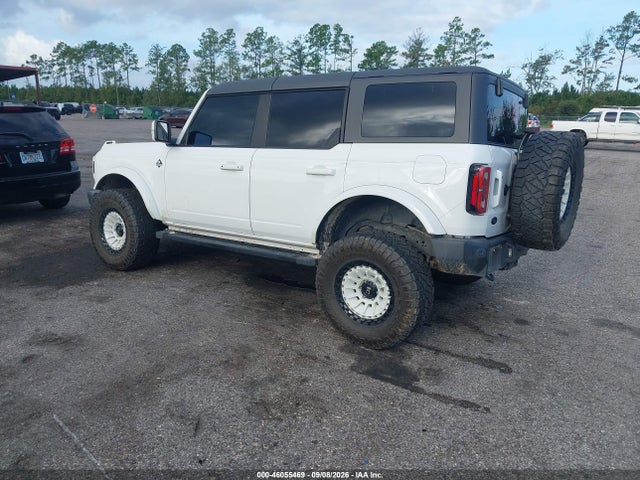 46055469 :رقم المزاد ، 1FMEE5DP0NLB71764 vin ، 2022 Ford Bronco Outer Banks مزاد بيع
