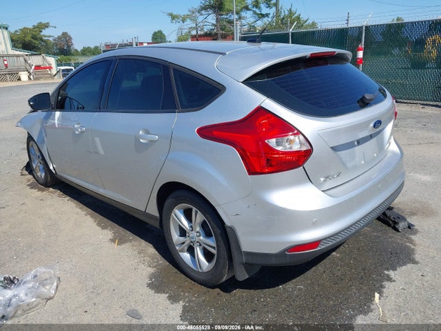 46055528 :رقم المزاد ، 1FADP3K20DL283751 vin ، 2013 Ford Focus Se مزاد بيع