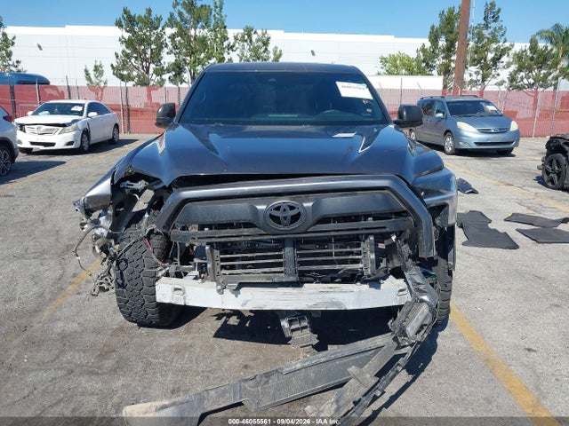 Продаж на аукціоні авто 2025 Toyota Tundra Sr5, vin: 5TFLA5AB9SX049117, номер лоту: 46055561