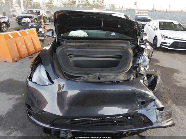 Продаж на аукціоні авто 2025 Tesla Model Y Long Range Dual Motor All-wheel Drive, vin: 7SAYGAEEXSF262334, номер лоту: 46055589