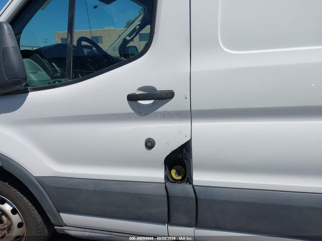 Продаж на аукціоні авто 2015 Ford Transit-150, vin: 1FTNE1ZM6FKA95597, номер лоту: 46055595
