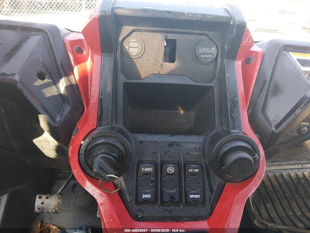 46055597 :رقم المزاد ، 1HFVE0549M4201418 vin ، 2021 Honda Sxs1000 S2r مزاد بيع
