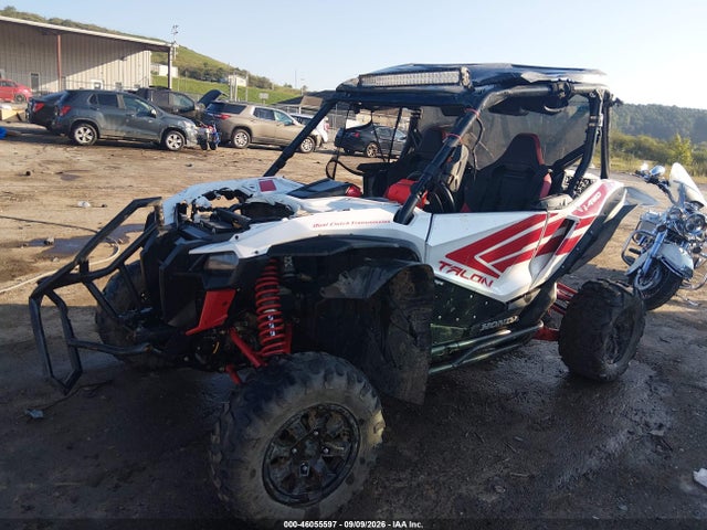 46055597 :رقم المزاد ، 1HFVE0549M4201418 vin ، 2021 Honda Sxs1000 S2r مزاد بيع
