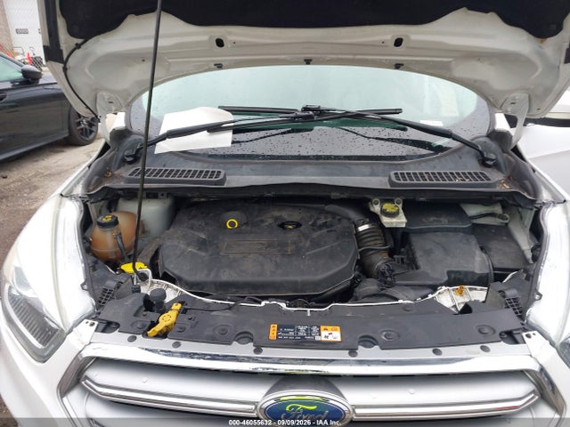 46055632 :رقم المزاد ، 1FMCU9J90HUA63277 vin ، 2017 Ford Escape Titanium مزاد بيع