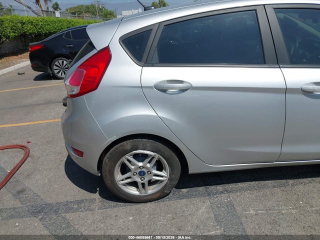 Ford FIESTA SE 2019 3FADP4EJ4KM112358 Image 18