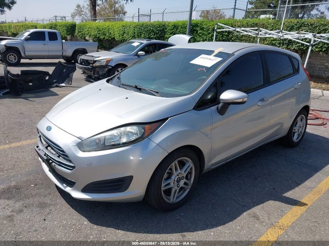 Ford FIESTA SE 2019 3FADP4EJ4KM112358 Image 2