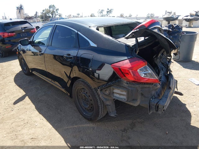 2HGFC2F52JH529061 Honda Civic Lx