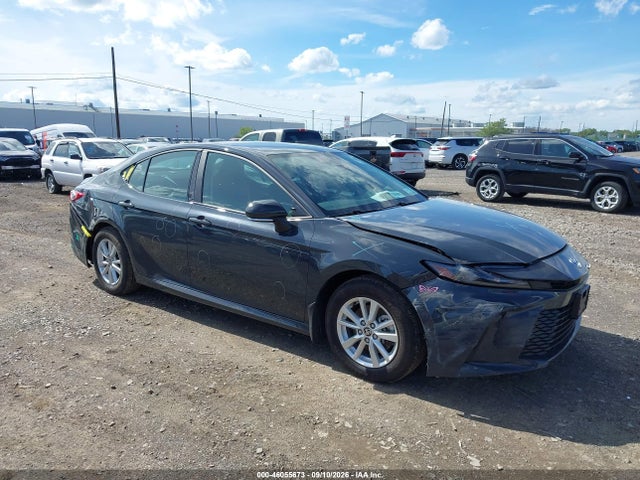 2025 Toyota Camry Le მანქანა იყიდება აუქციონზე, vin: 4T1DBADK8SU513727, აუქციონის ნომერი: 46055673