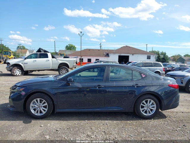 2025 Toyota Camry Le მანქანა იყიდება აუქციონზე, vin: 4T1DBADK8SU513727, აუქციონის ნომერი: 46055673