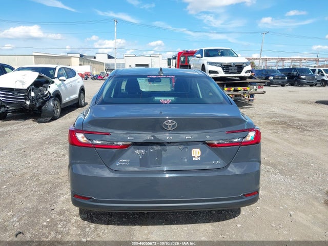 2025 Toyota Camry Le მანქანა იყიდება აუქციონზე, vin: 4T1DBADK8SU513727, აუქციონის ნომერი: 46055673