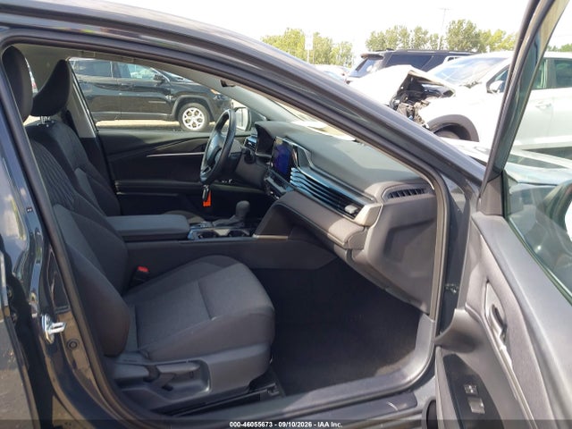 2025 Toyota Camry Le მანქანა იყიდება აუქციონზე, vin: 4T1DBADK8SU513727, აუქციონის ნომერი: 46055673