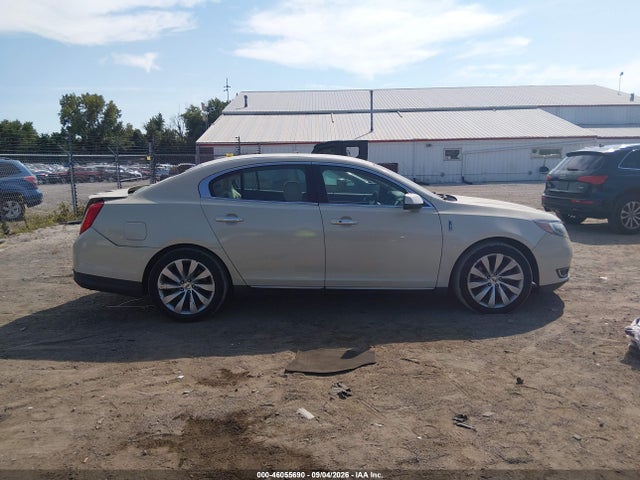 46055690 :رقم المزاد ، 1LNHL9EK5FG604275 vin ، 2015 Lincoln Mks مزاد بيع