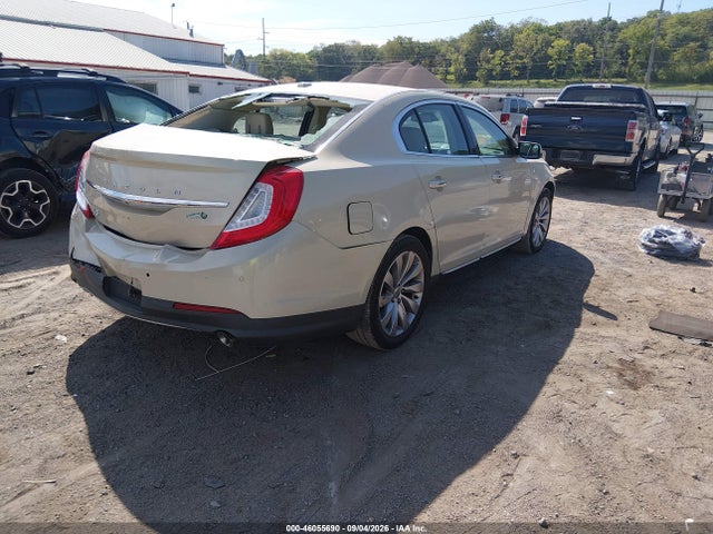 46055690 :رقم المزاد ، 1LNHL9EK5FG604275 vin ، 2015 Lincoln Mks مزاد بيع