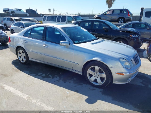 2006 Mercedes-benz E 350 მანქანა იყიდება აუქციონზე, vin: WDBUF56J66A903557, აუქციონის ნომერი: 46055703