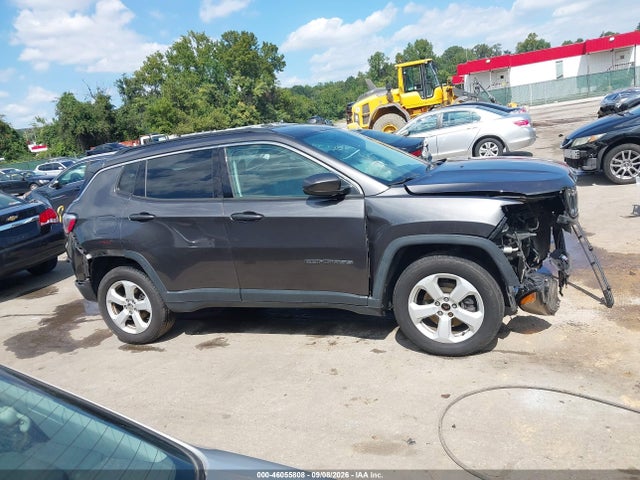 Продаж на аукціоні авто 2018 Jeep Compass Latitude 4x4, vin: 3C4NJDBB7JT334474, номер лоту: 46055808