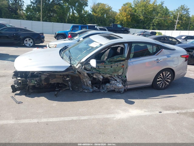 Продажа на аукционе авто 2023 Nissan Altima Sv Fwd, vin: 1N4BL4DV0PN314263, номер лота: 46055814