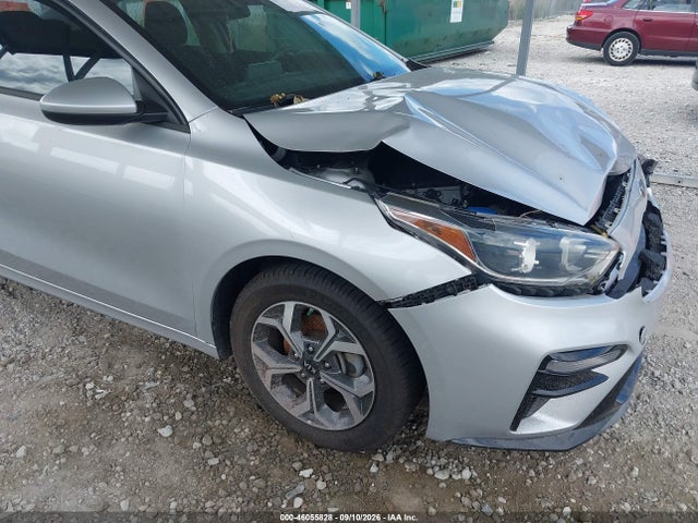 46055828 :رقم المزاد ، 3KPF24AD5KE081519 vin ، 2019 Kia Forte Lxs مزاد بيع