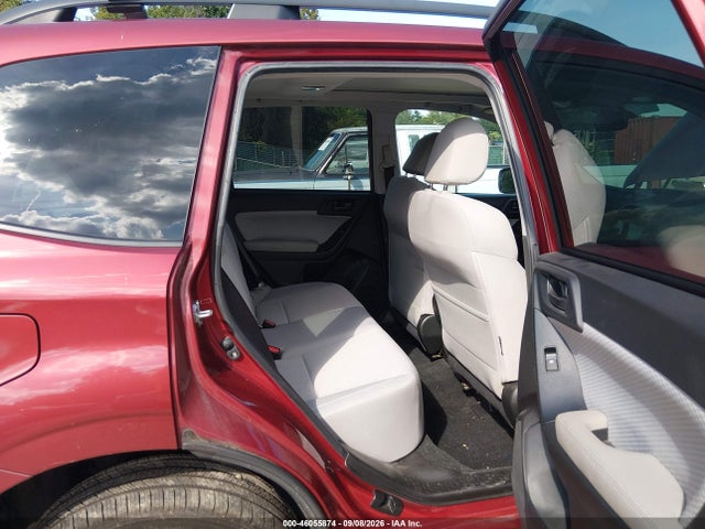 46055874 :رقم المزاد ، JF2SJAEC4JH589475 vin ، 2018 Subaru Forester 2.5i Premium مزاد بيع