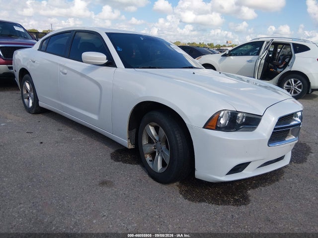2014 Dodge Charger Se მანქანა იყიდება აუქციონზე, vin: 2C3CDXBG5EH368430, აუქციონის ნომერი: 46055905