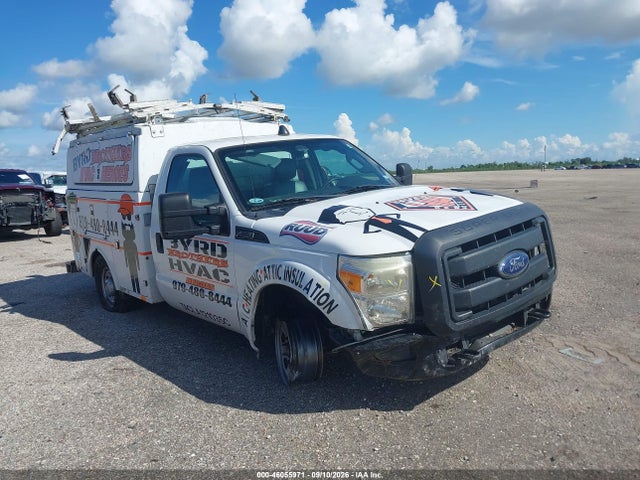 46055971 :رقم المزاد ، 1FDRF3A65DEB92207 vin ، 2013 Ford F-350 Xl مزاد بيع