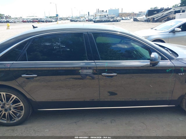 46055991 :رقم المزاد ، WAU32AFD2FN017740 vin ، 2015 Audi A8 L 4.0t مزاد بيع