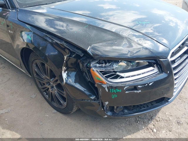 46055991 :رقم المزاد ، WAU32AFD2FN017740 vin ، 2015 Audi A8 L 4.0t مزاد بيع