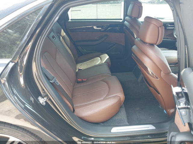 46055991 :رقم المزاد ، WAU32AFD2FN017740 vin ، 2015 Audi A8 L 4.0t مزاد بيع