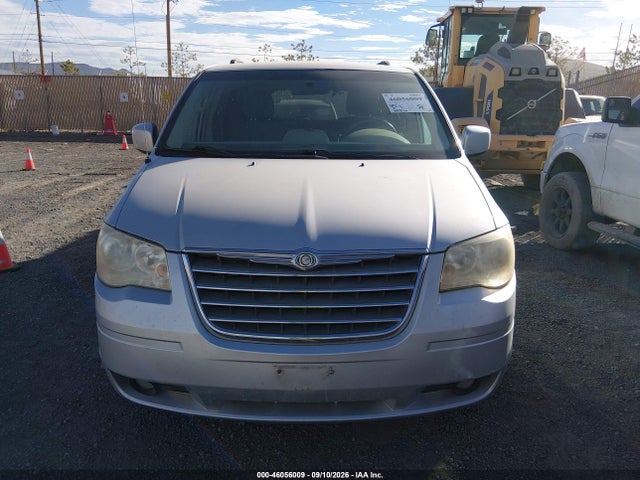 46056009 :رقم المزاد ، 2A4RR5D12AR319575 vin ، 2010 Chrysler Town & Country Touring مزاد بيع
