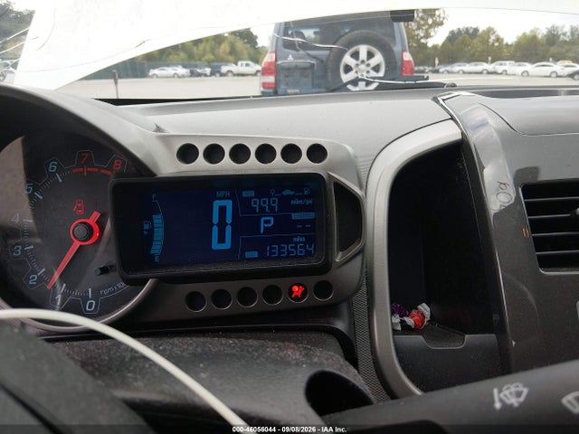 46056044 :رقم المزاد ، 1G1JE5SB0F4120750 vin ، 2015 Chevrolet Sonic Ltz Auto مزاد بيع