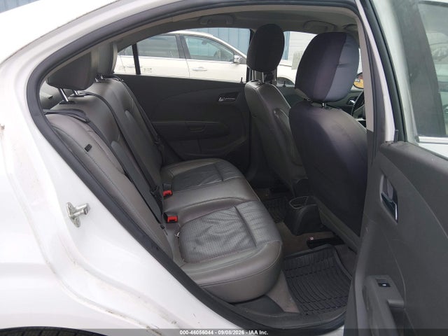 46056044 :رقم المزاد ، 1G1JE5SB0F4120750 vin ، 2015 Chevrolet Sonic Ltz Auto مزاد بيع