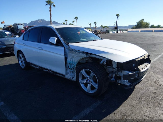 46056056 :رقم المزاد ، WBA3B1C56DK129615 vin ، 2013 Bmw 320i مزاد بيع