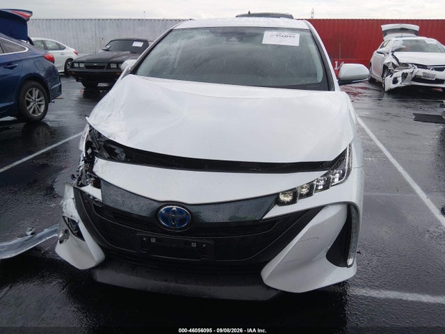 JTDKAMFP6N3215860 Toyota Prius Prime Xle