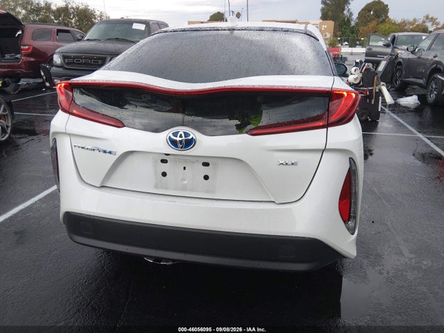 JTDKAMFP6N3215860 Toyota Prius Prime Xle