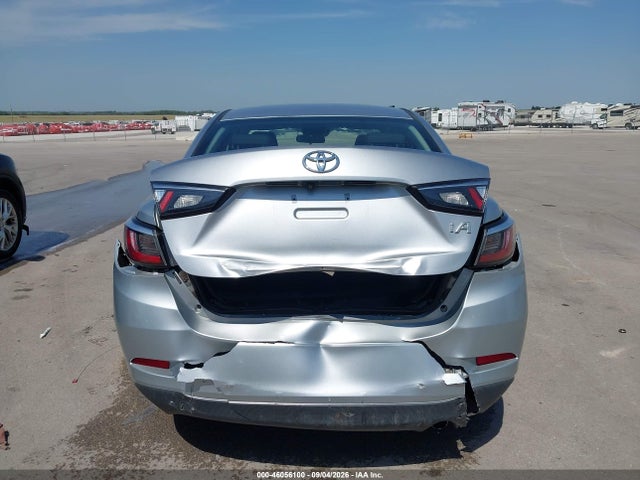 3MYDLBYV1JY313068 Toyota YARIS IA