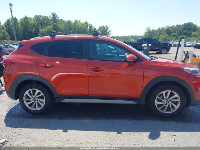 2017 Hyundai Tucson Se Plus მანქანა იყიდება აუქციონზე, vin: KM8J3CA41HU443451, აუქციონის ნომერი: 46056102