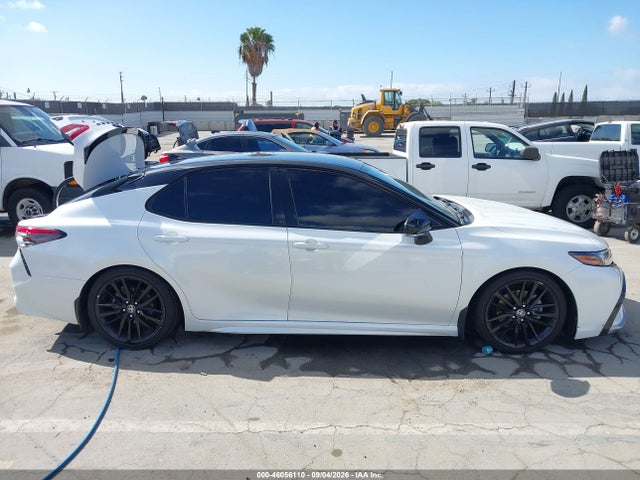 2022 Toyota Camry Xse Hybrid მანქანა იყიდება აუქციონზე, vin: 4T1K31AK2NU042753, აუქციონის ნომერი: 46056110