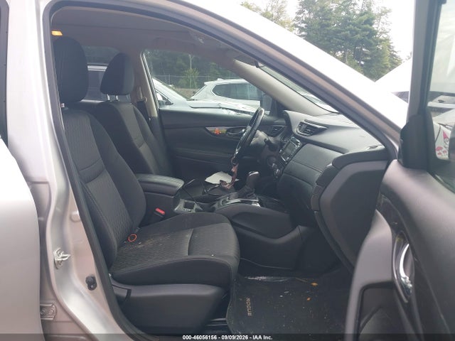 46056156 :رقم المزاد ، JN8AT2MV8LW120163 vin ، 2020 Nissan Rogue Sv Intelligent Awd مزاد بيع