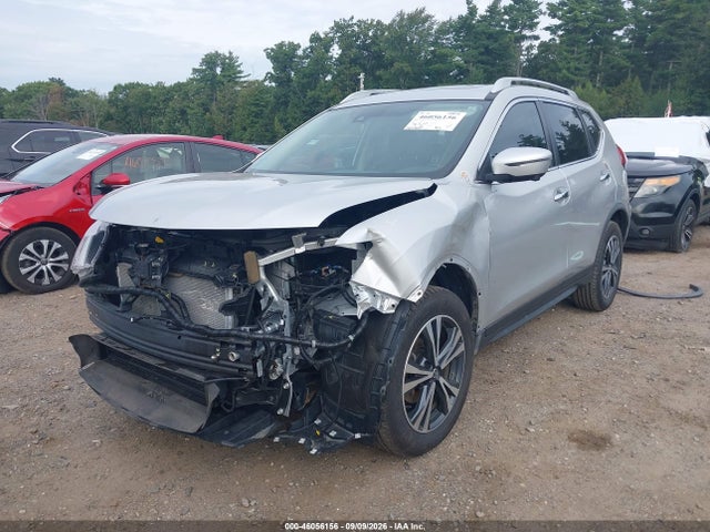 46056156 :رقم المزاد ، JN8AT2MV8LW120163 vin ، 2020 Nissan Rogue Sv Intelligent Awd مزاد بيع